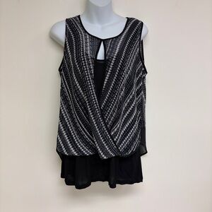 Kenneth Cole NY Blk & Wht Blouse over Tank Hi-Lo Style Sz M
